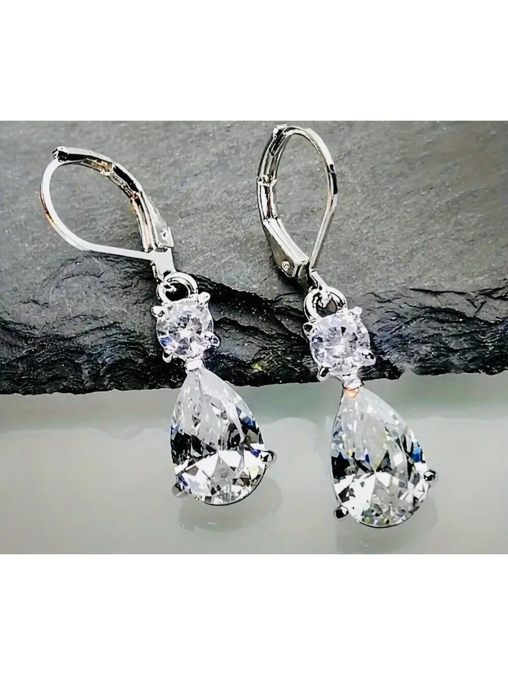 New - Elegant - Silver Water Drop Zirconia Dangle Earrings